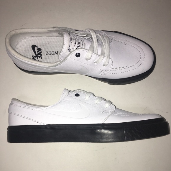 stefan janoski skateboarding shoes